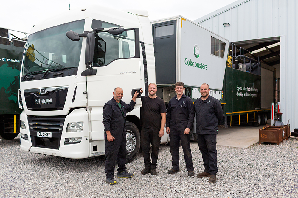 Cokebusters UK bespoke double pumping units and operators mobilise for site