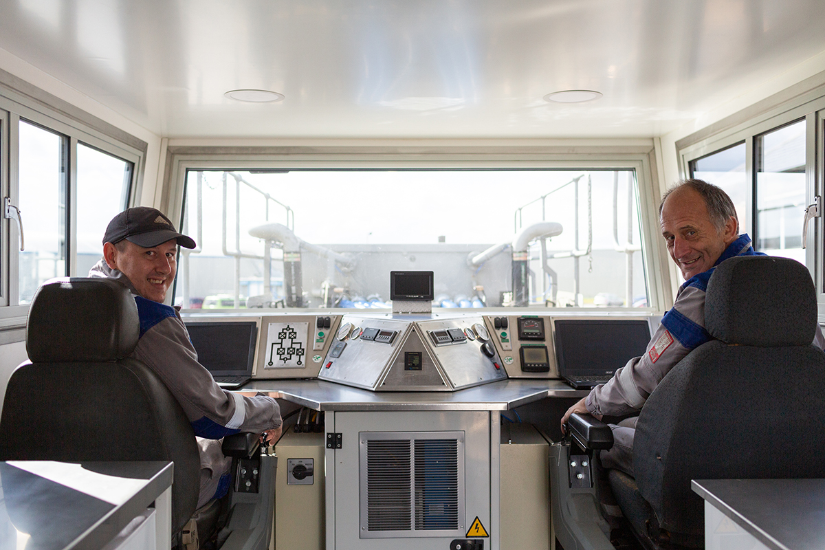 Cokebusters operators in bespoke double pumping unit