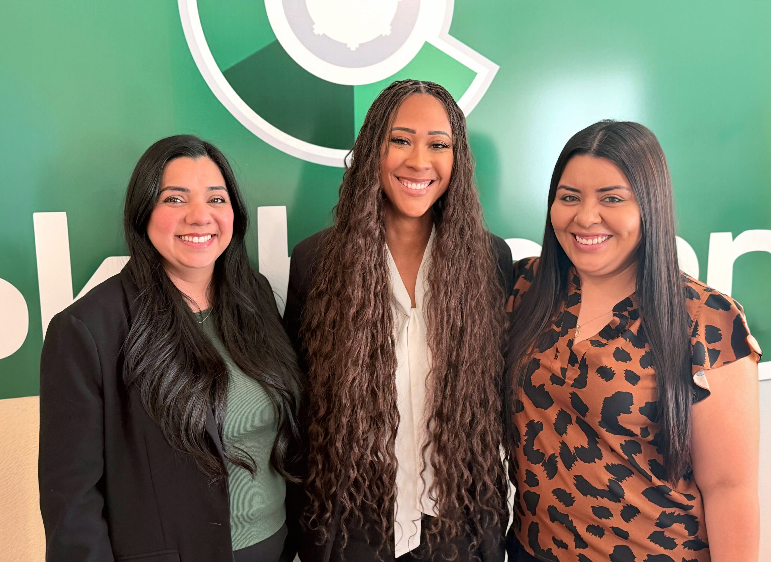 Whittney Guidry, Yessica Montenegro and Lizbett Gonzales at Cokebusters USA