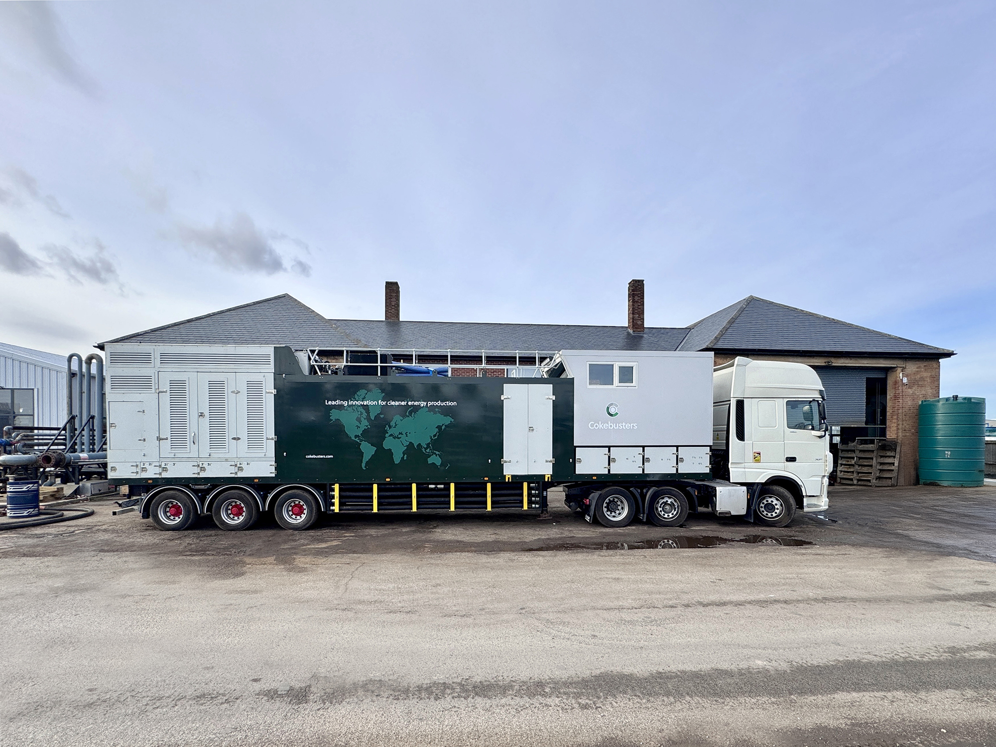 Cokebusters state of the art Double Pumping Unit CB20 mobilises to site