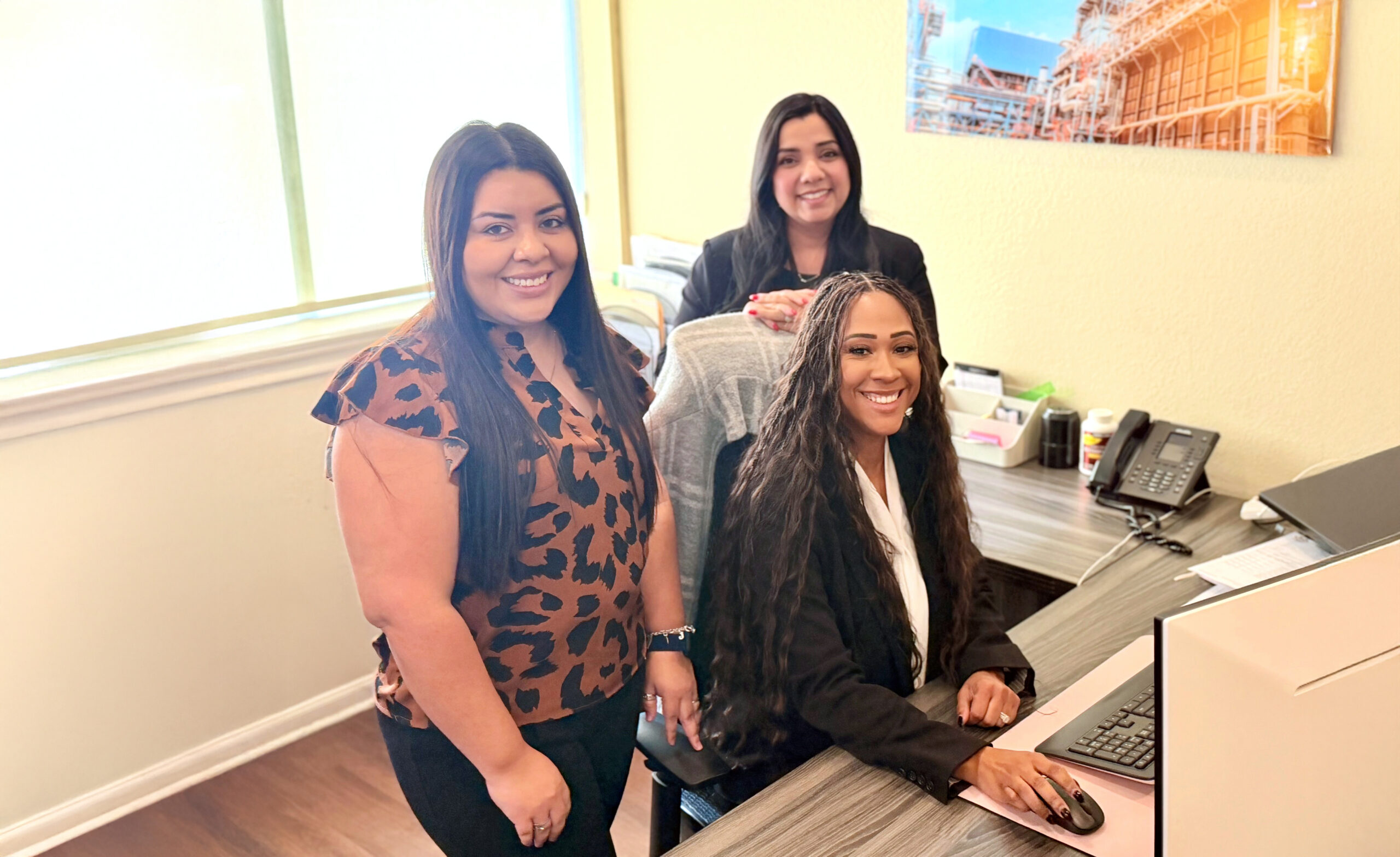 women front of house at cokebusters usa